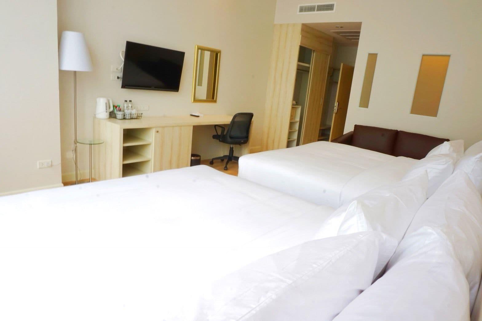 The Farm House Hotel Ranong Exterior photo