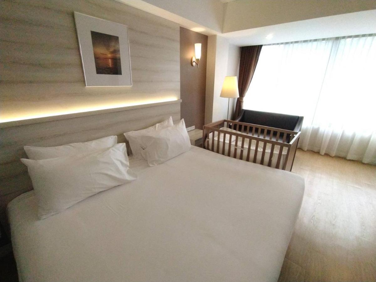 The Farm House Hotel Ranong Exterior photo